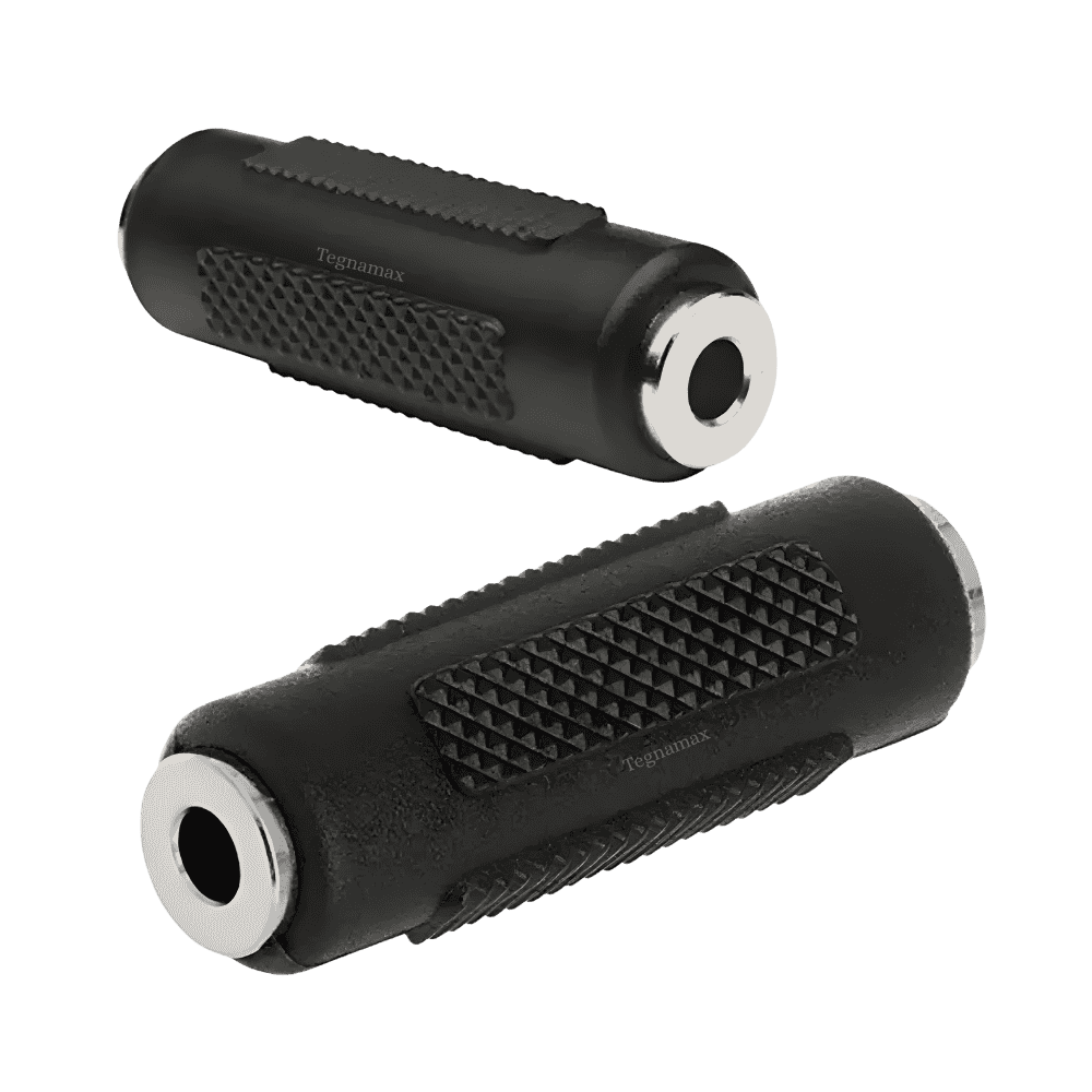 Unión de audio 3.5mm cuerpo plástico negro vista lateral