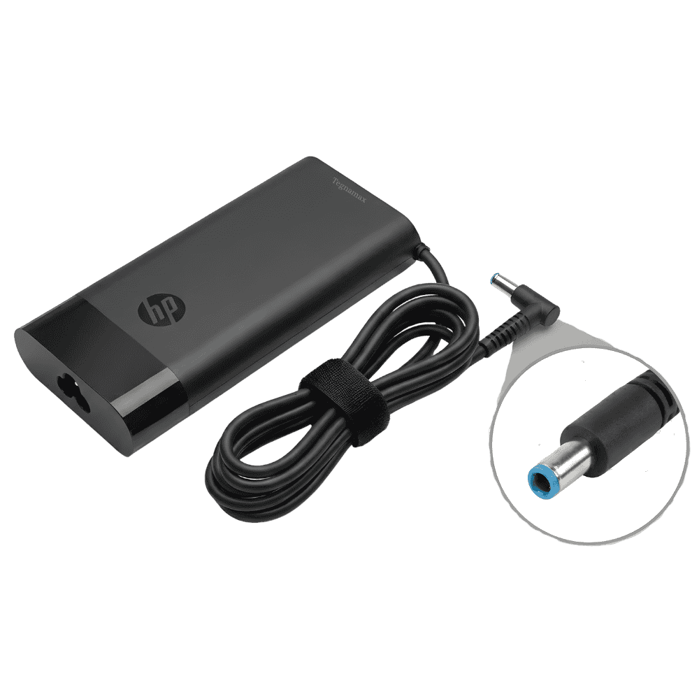 Bloque de cargador hp gamer de 150w color negro junto a su cable de poder