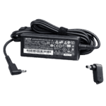Cargador generico para laptop acer de 45w color negro con su cable de poder